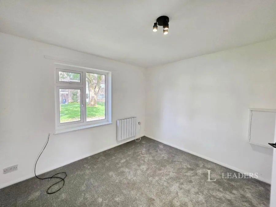 Roman Drive, Stibbington, PE8, photo 8