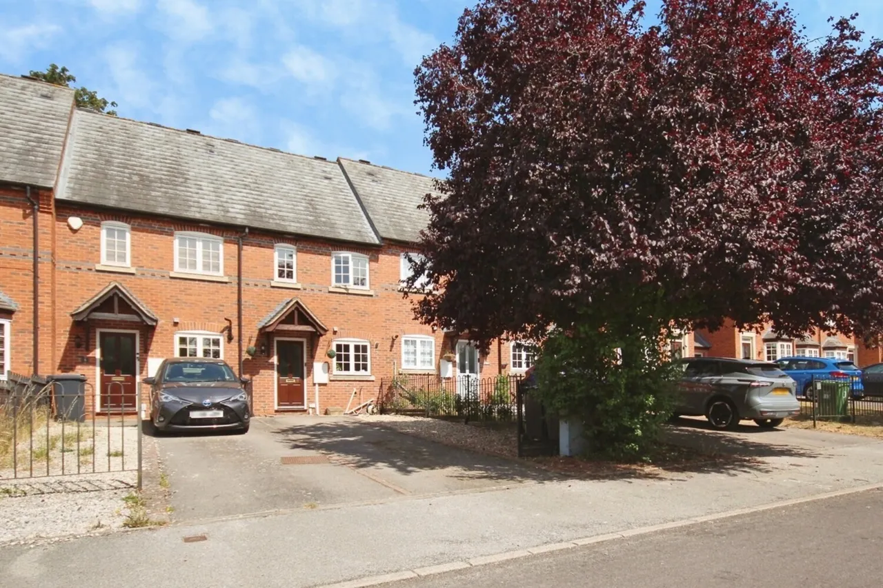 2 bed house for sale — Crimscote Square, Hatton Park, WARWICK