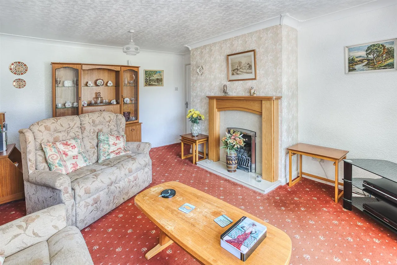 Edale Close, Allestree, photo 6