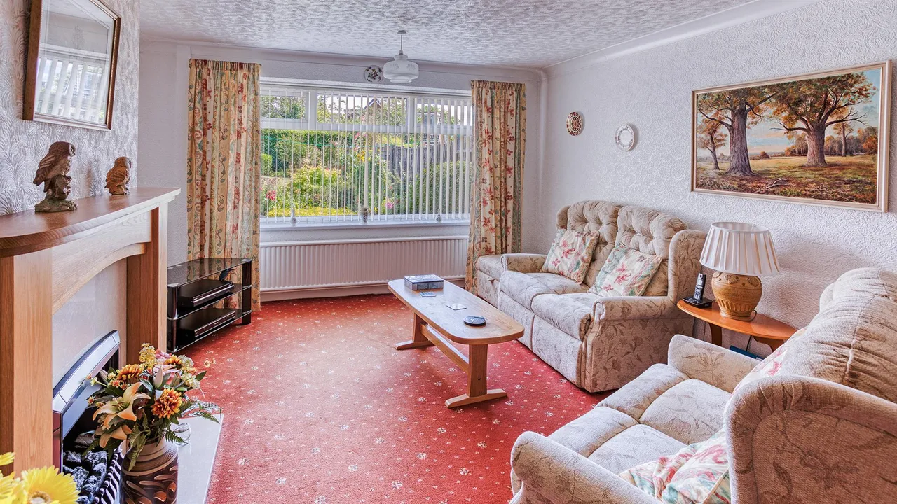 Edale Close, Allestree, photo 5
