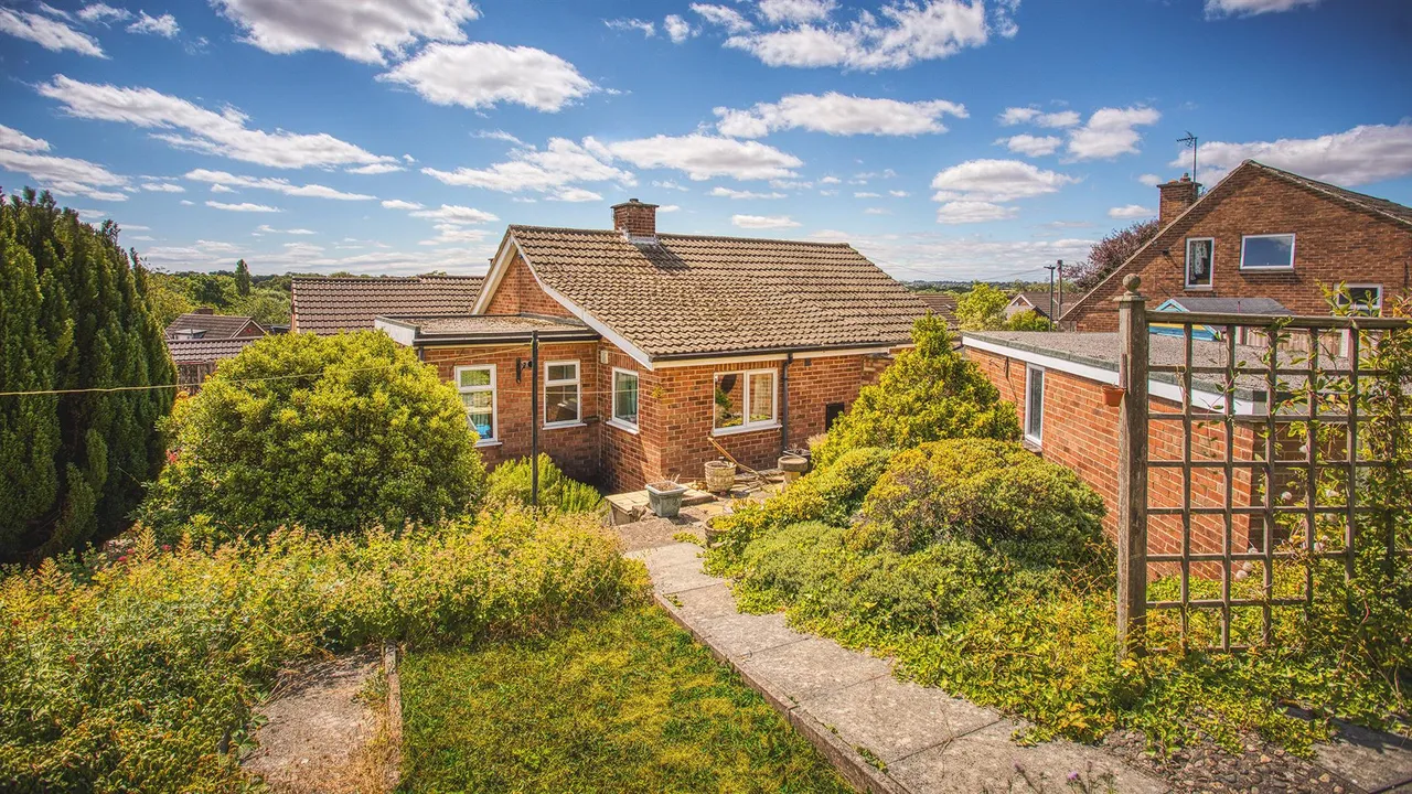 Edale Close, Allestree, photo 13