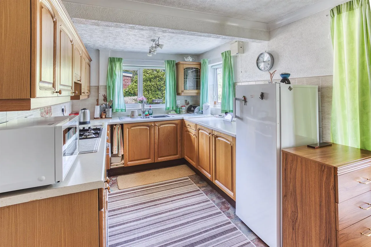 Edale Close, Allestree, photo 7