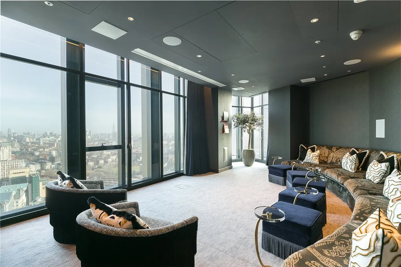 Nine Elms Lane, Nine Elms, SW8, photo 19