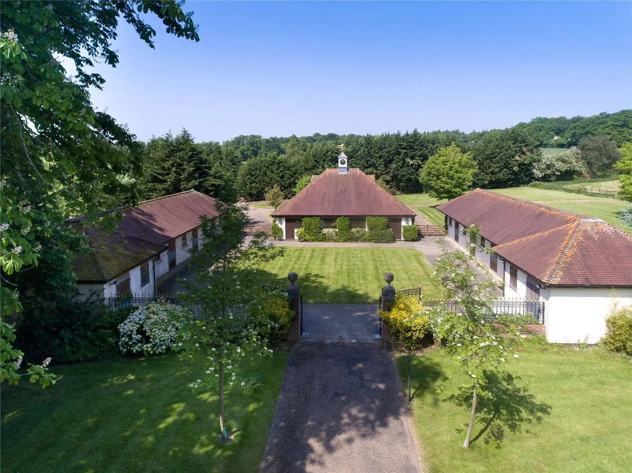 The Grange, Amersham Road, Beaconsfield, Buckinghamshire, HP9 2UG, photo 8