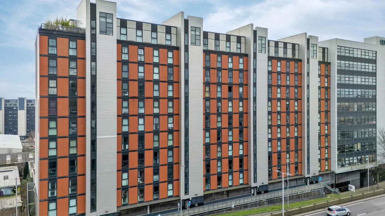 2 bed flat to rent — FINNIESTON - Stobcross Street - Furnished