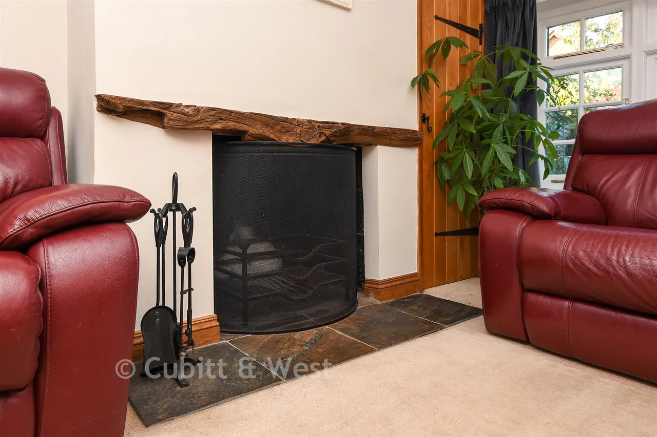 The Street, Capel, RH5, photo 6