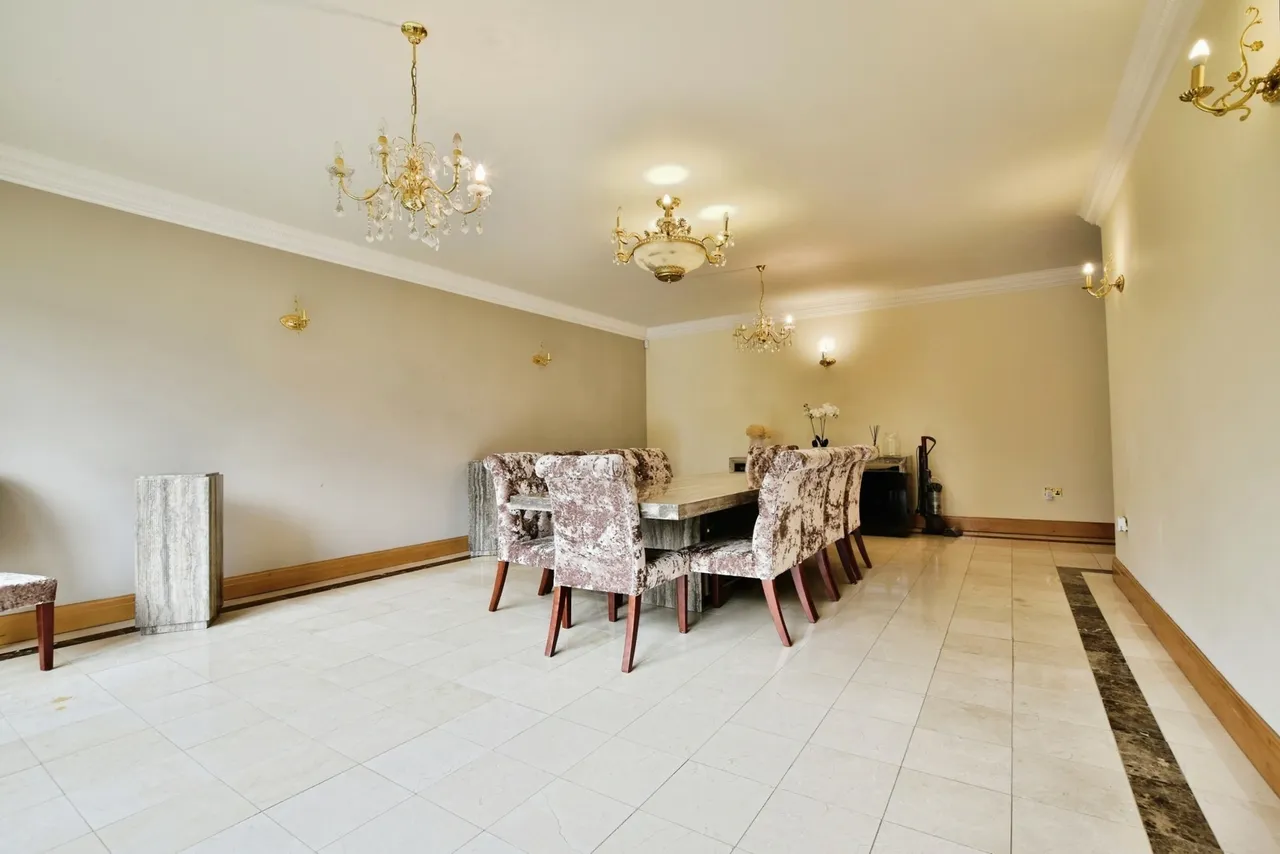 Hale Road, Hale Barns, WA15, photo 42