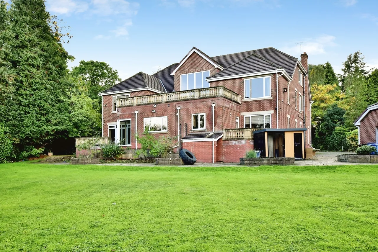 Hale Road, Hale Barns, WA15, photo 17