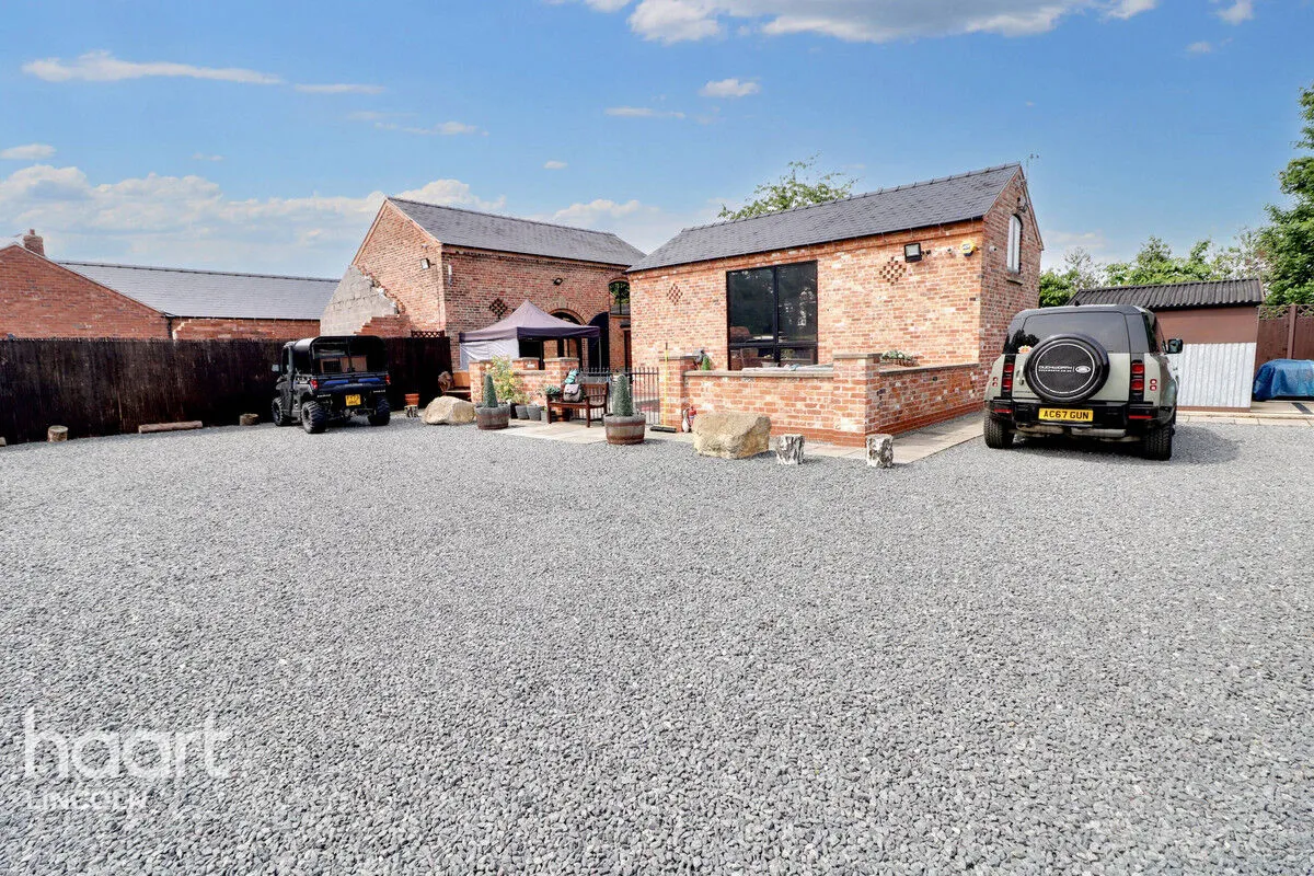 Station Road, Torksey, LN1, photo 44