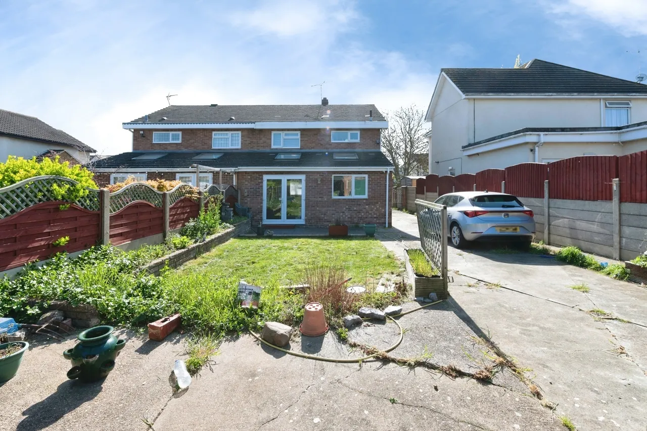 Southend Road, Stanford-le-Hope, Essex, SS17, photo 2
