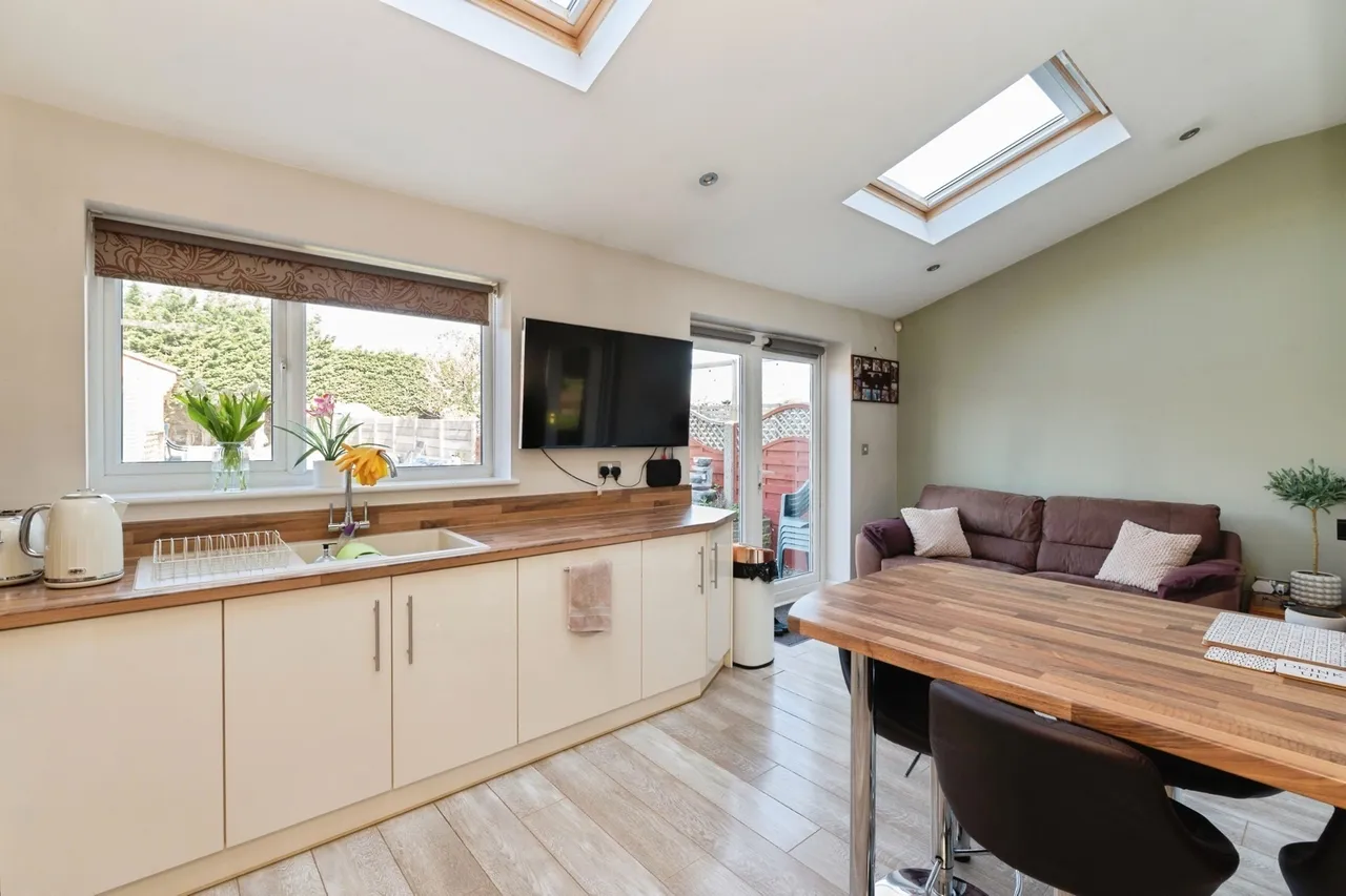 Southend Road, Stanford-le-Hope, Essex, SS17, photo 14