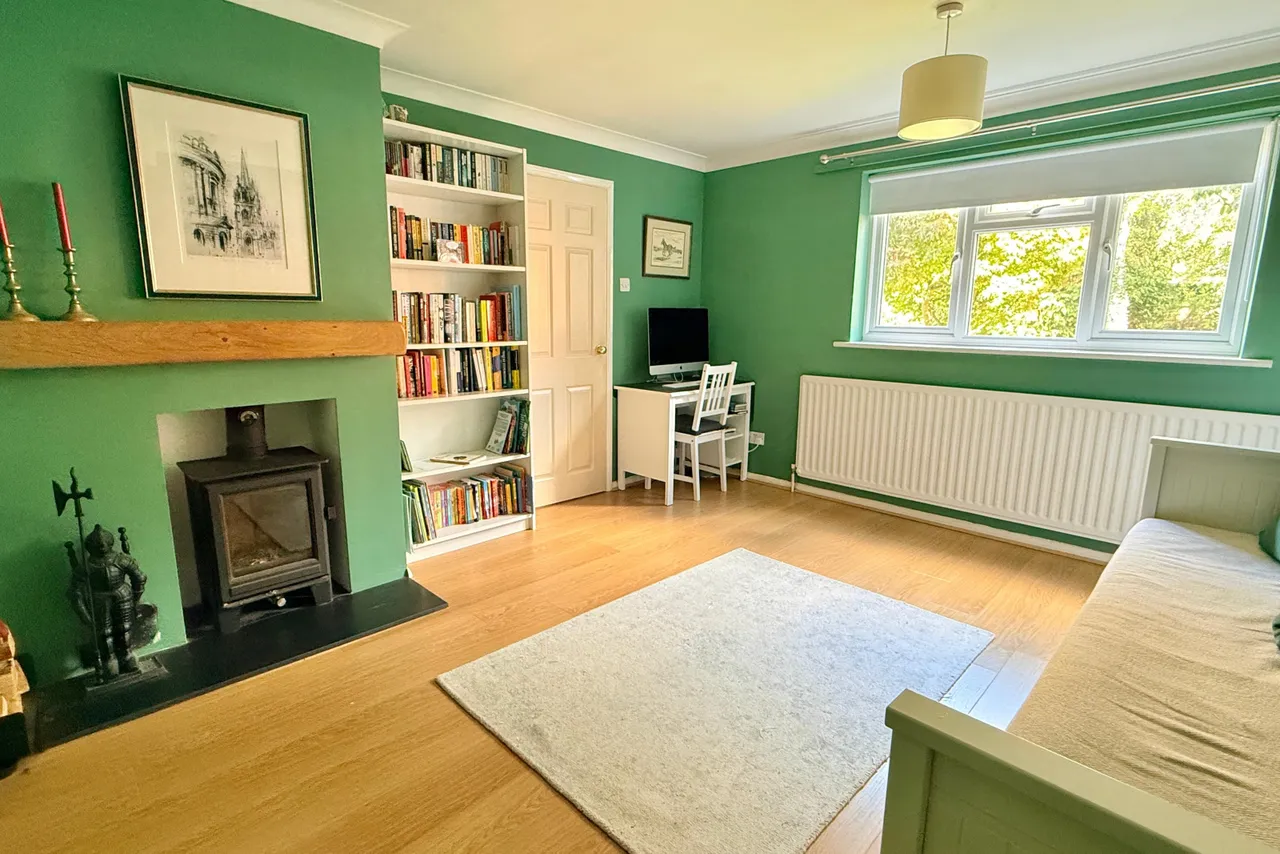 Ringwood, BH24, photo 4