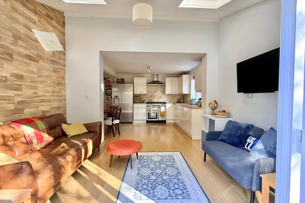 Ringwood, BH24, photo 11