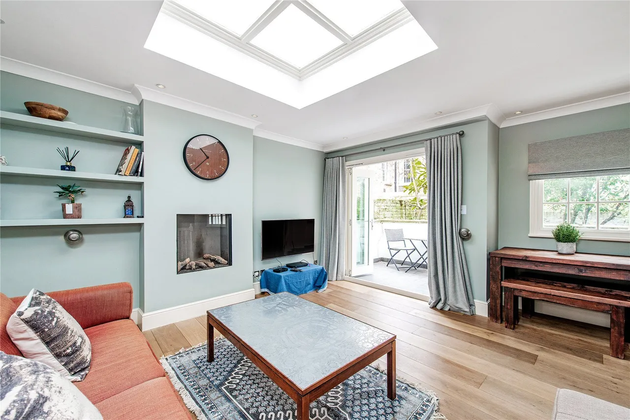 2 bed flat for sale — Oakley Street, Chelsea, London, SW3