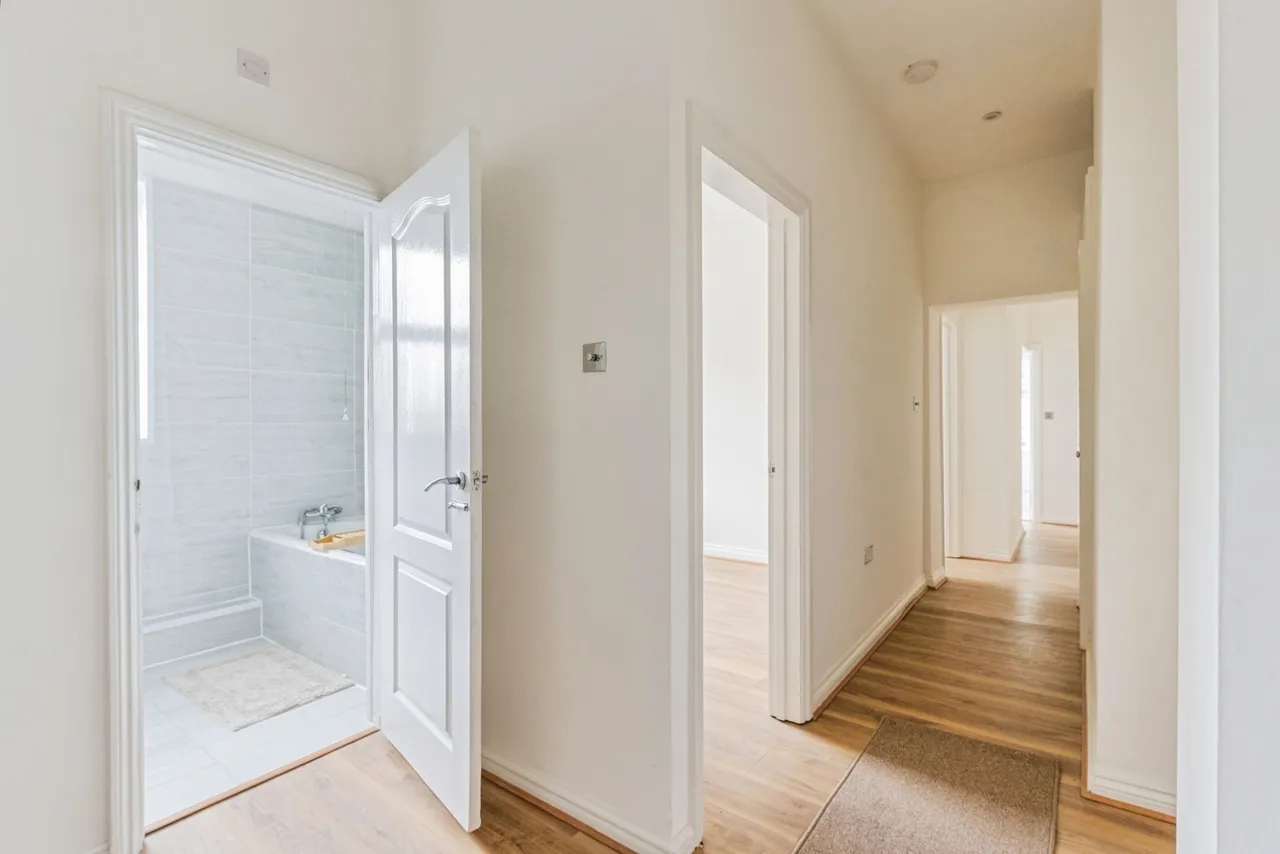Malyons Road, London, SE13, photo 11