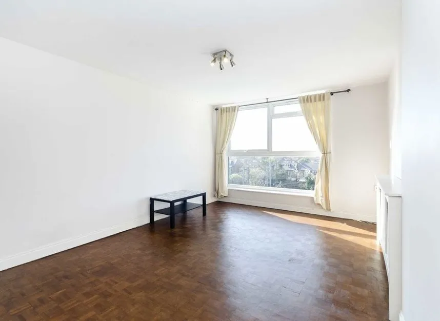 Langham Gardens, Ealing, W13, photo 2