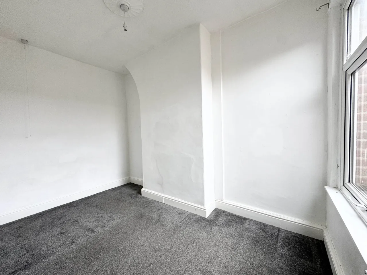 Lingholme Road, St Helens, photo 17