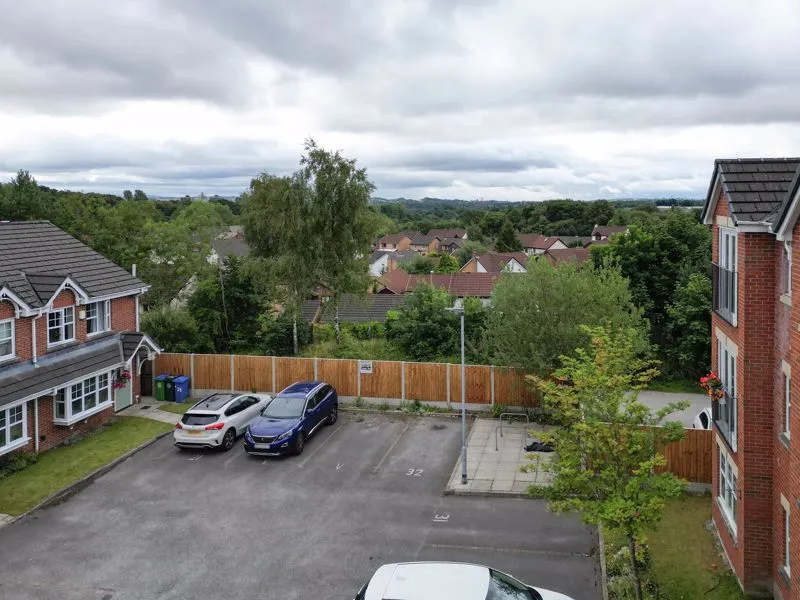 Turnpike Close, Rochdale OL12 6HG, photo 10