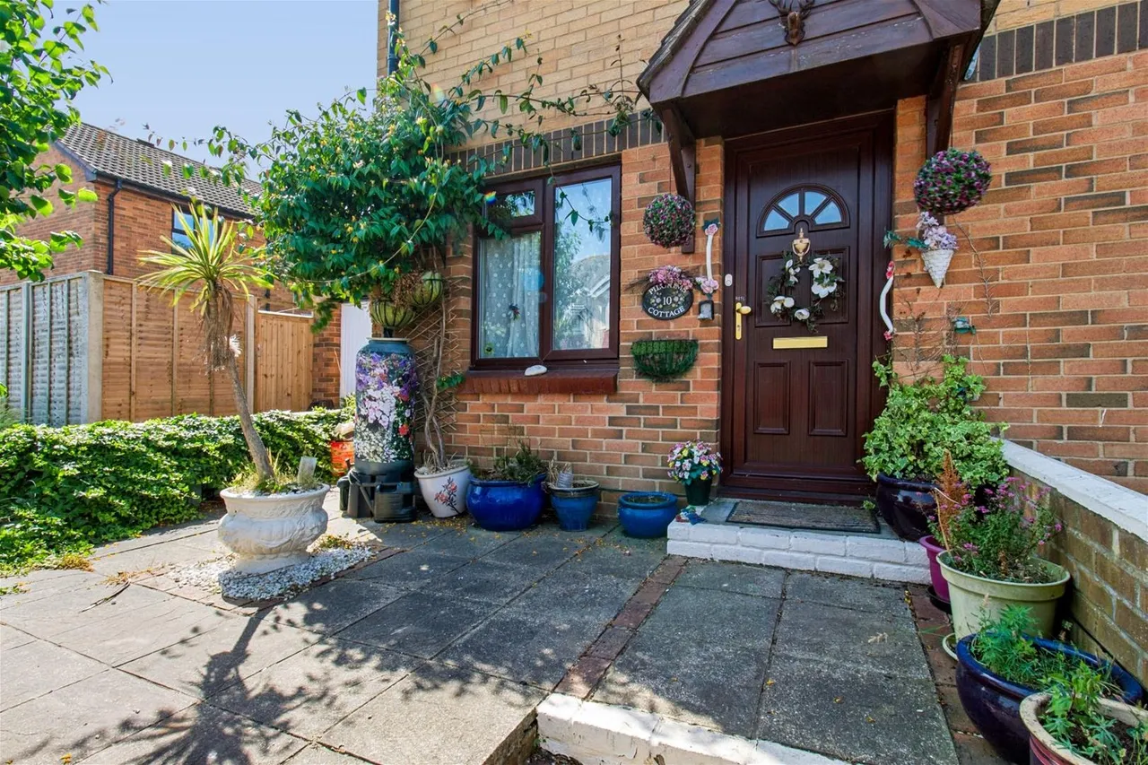 Canterbury Road, Worthing, photo 15