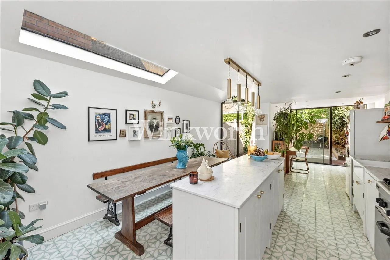 Summerhill Road, London, N15, photo 4