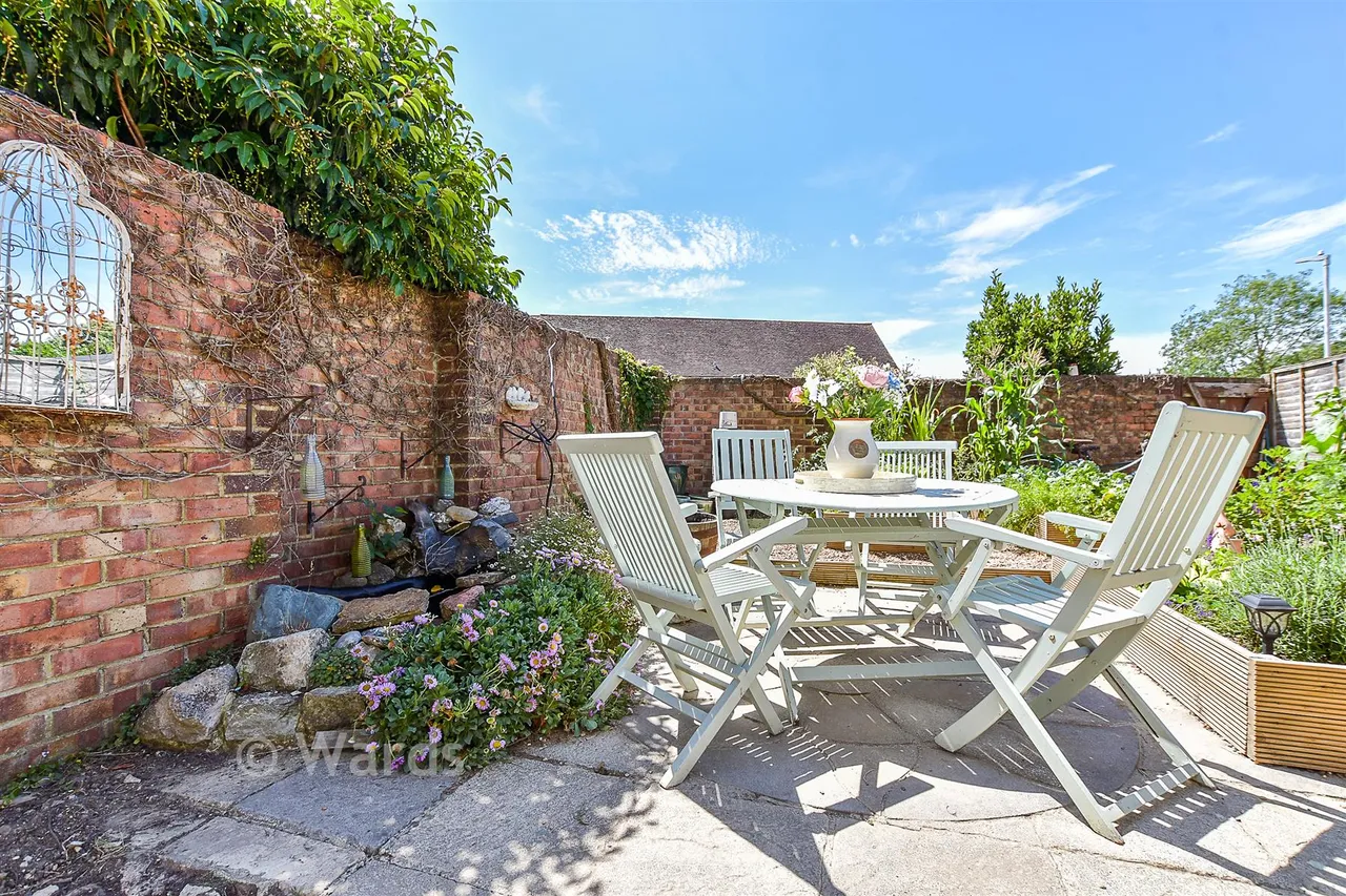Jubilee Field, Wittersham, TN30, photo 12