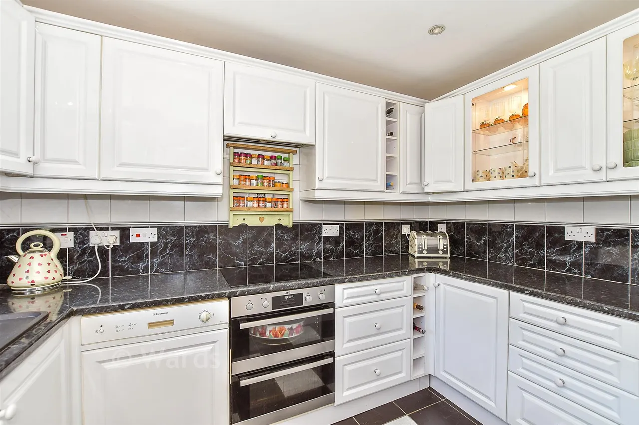 Jubilee Field, Wittersham, TN30, photo 7