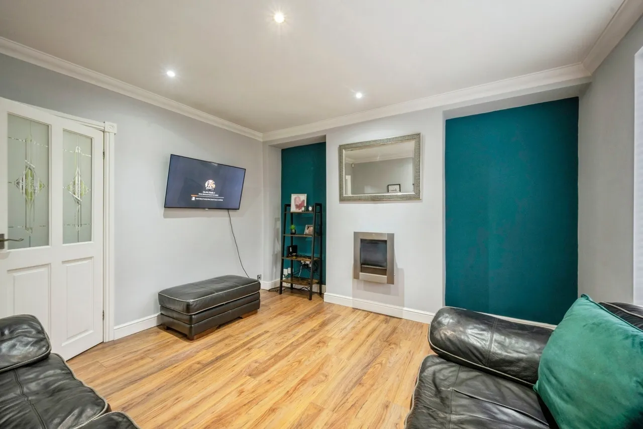 Wellington Grove, Doncaster, South Yorkshire, DN5, photo 5