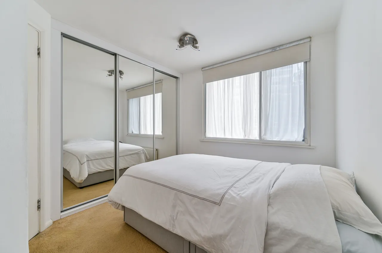 7 City of London Point, 107 York Way, photo 4