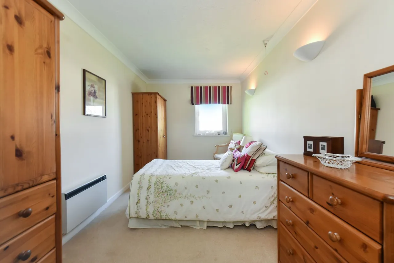 Mayfield Avenue, Whetstone, N12, photo 9