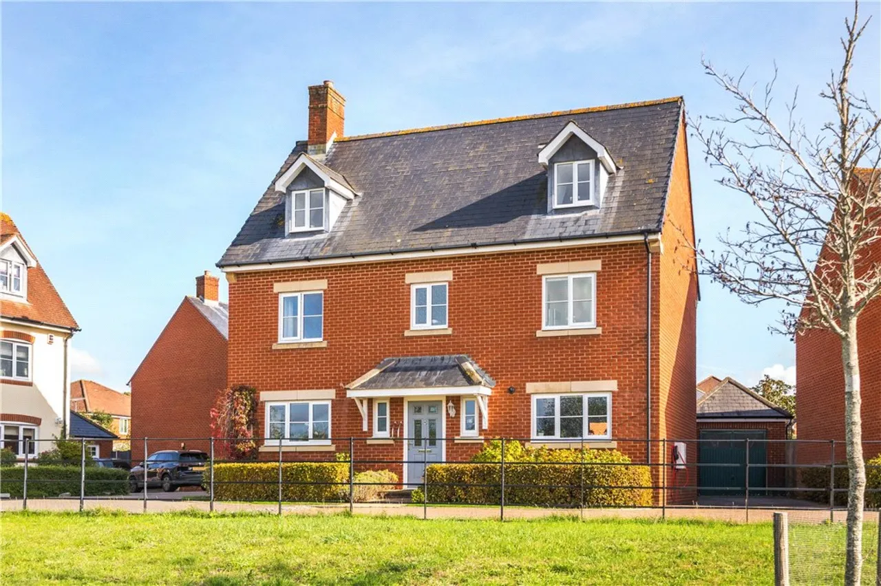 5 bed house for sale, Foster Way, Romsey, SO51