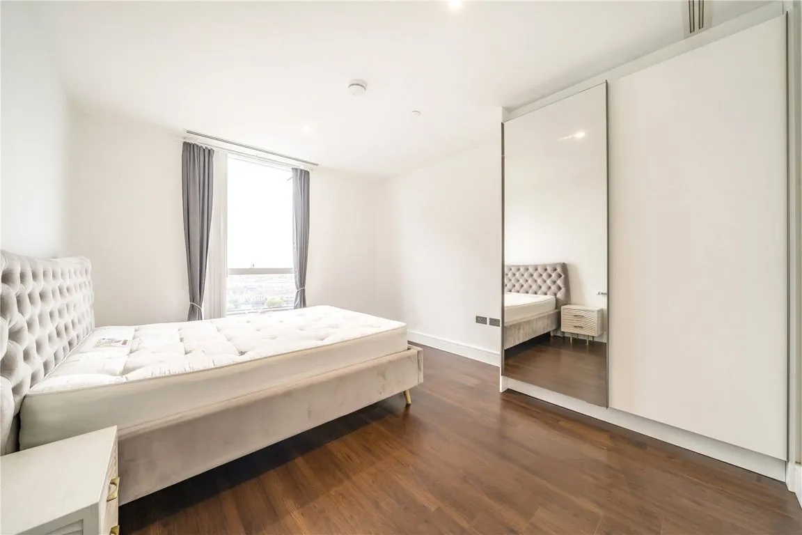 Harbour Way, London, photo 5