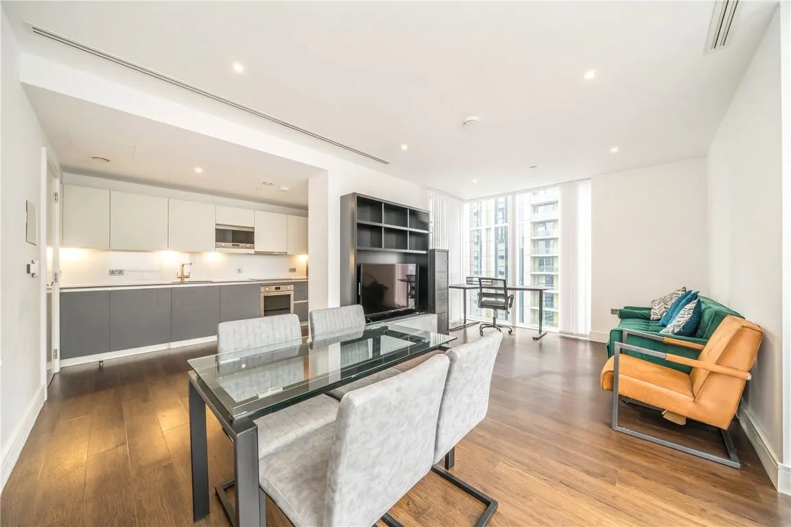 Harbour Way, London, photo 3