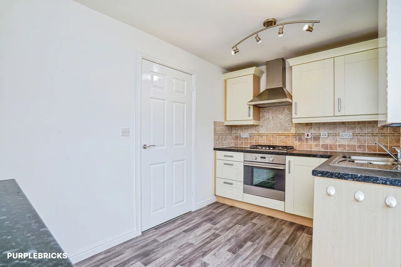 St. Mathew Way, Leeds, LS14, photo 4