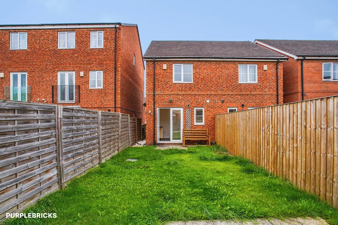 St. Mathew Way, Leeds, LS14, photo 19