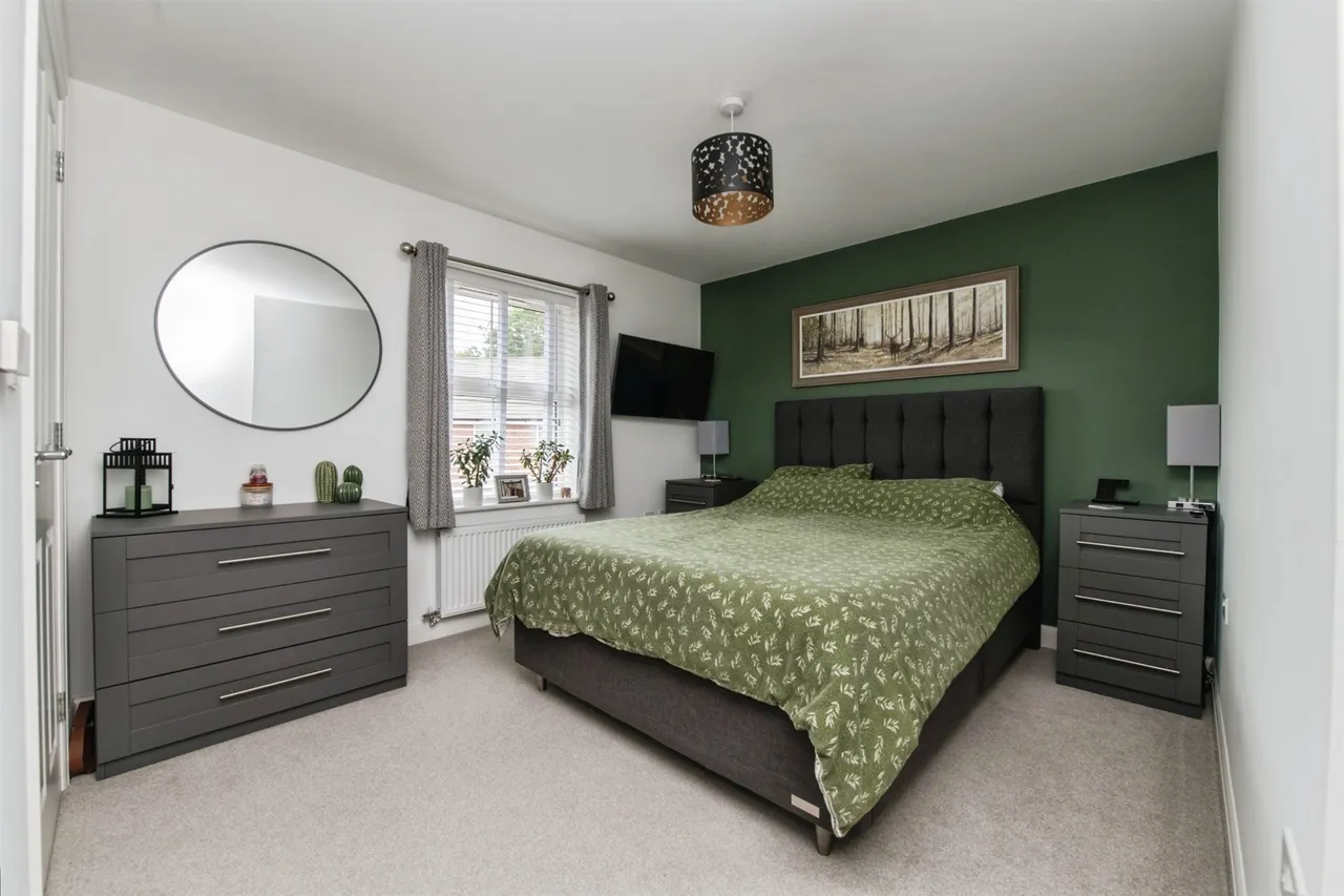 Clarissa Close, Tiverton, EX16, photo 9