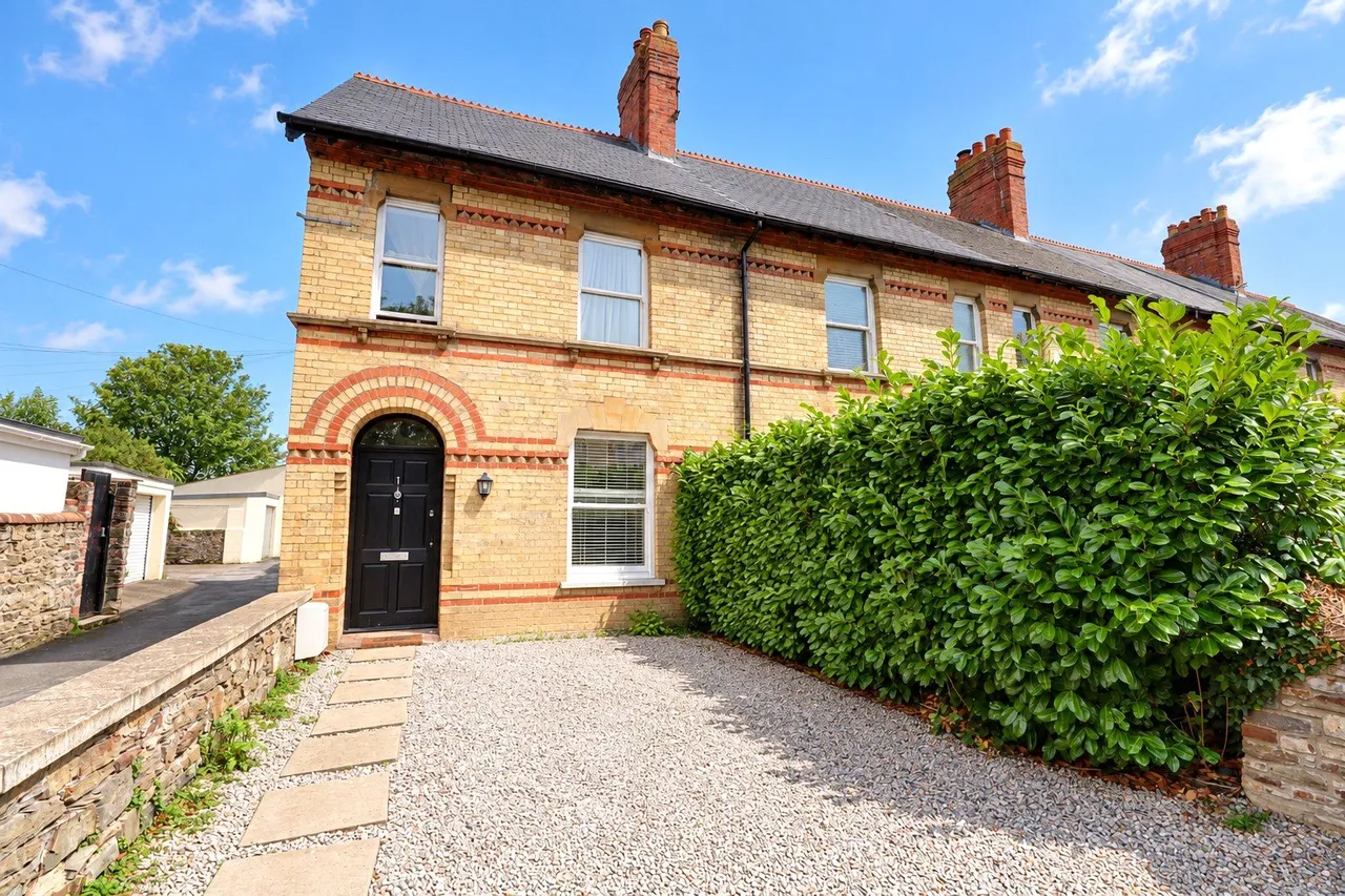 3 bed house for sale, Victoria Terrace, Barnstaple, EX32