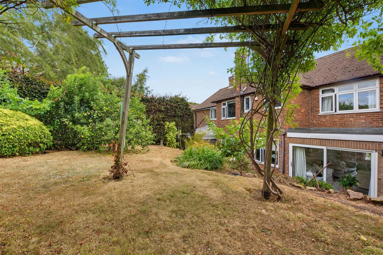 Richmond Gardens, Redhill, NG5, photo 7