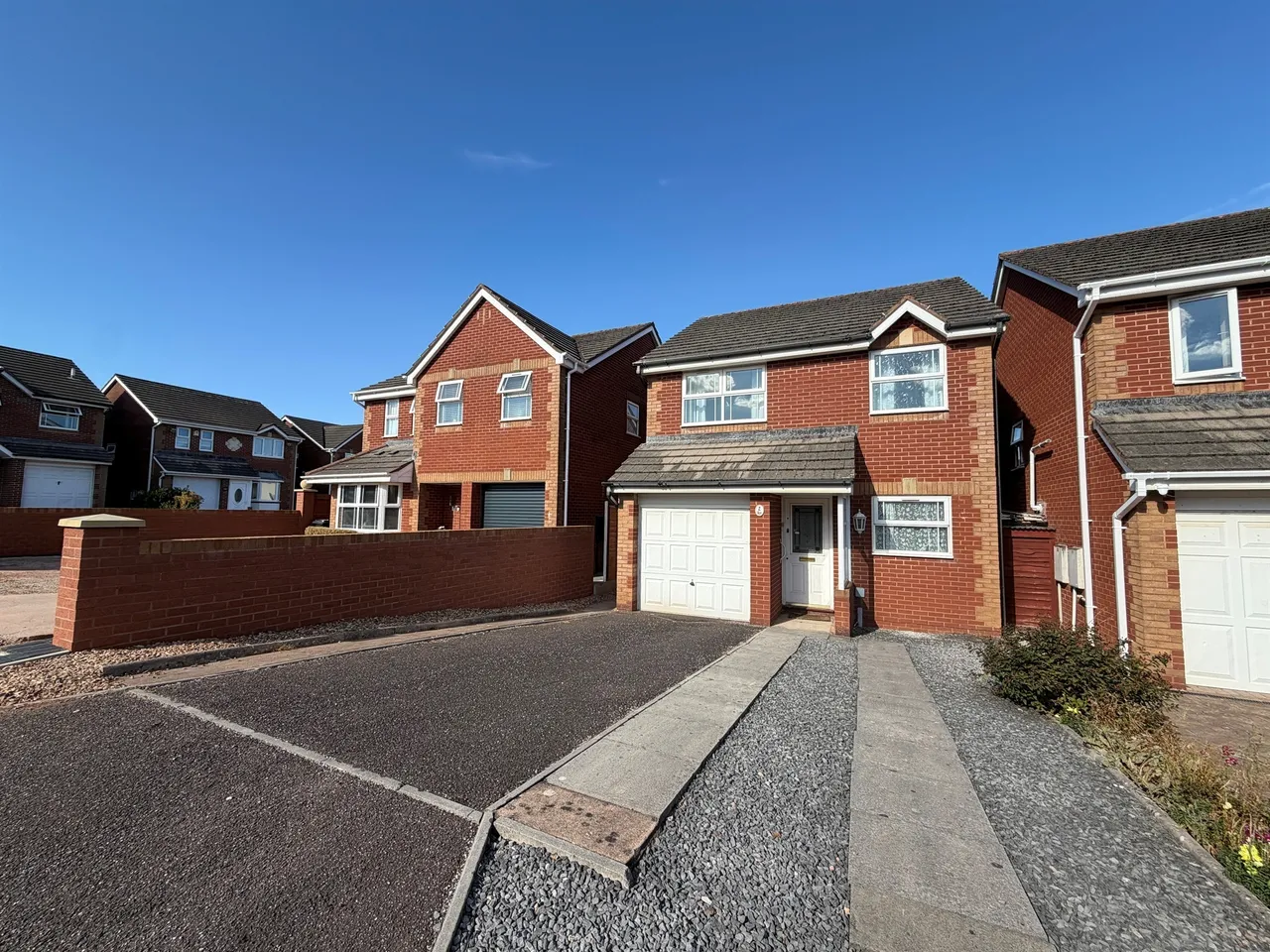 3 bed house for sale, Nightingale Lawns, Cullompton, EX15