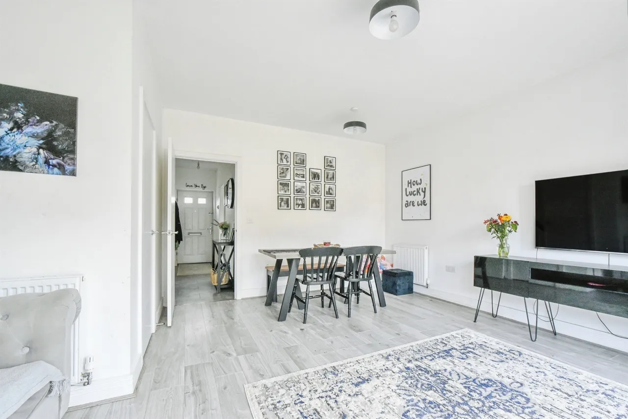 Raven Way, Shrivenham, SN6, photo 7