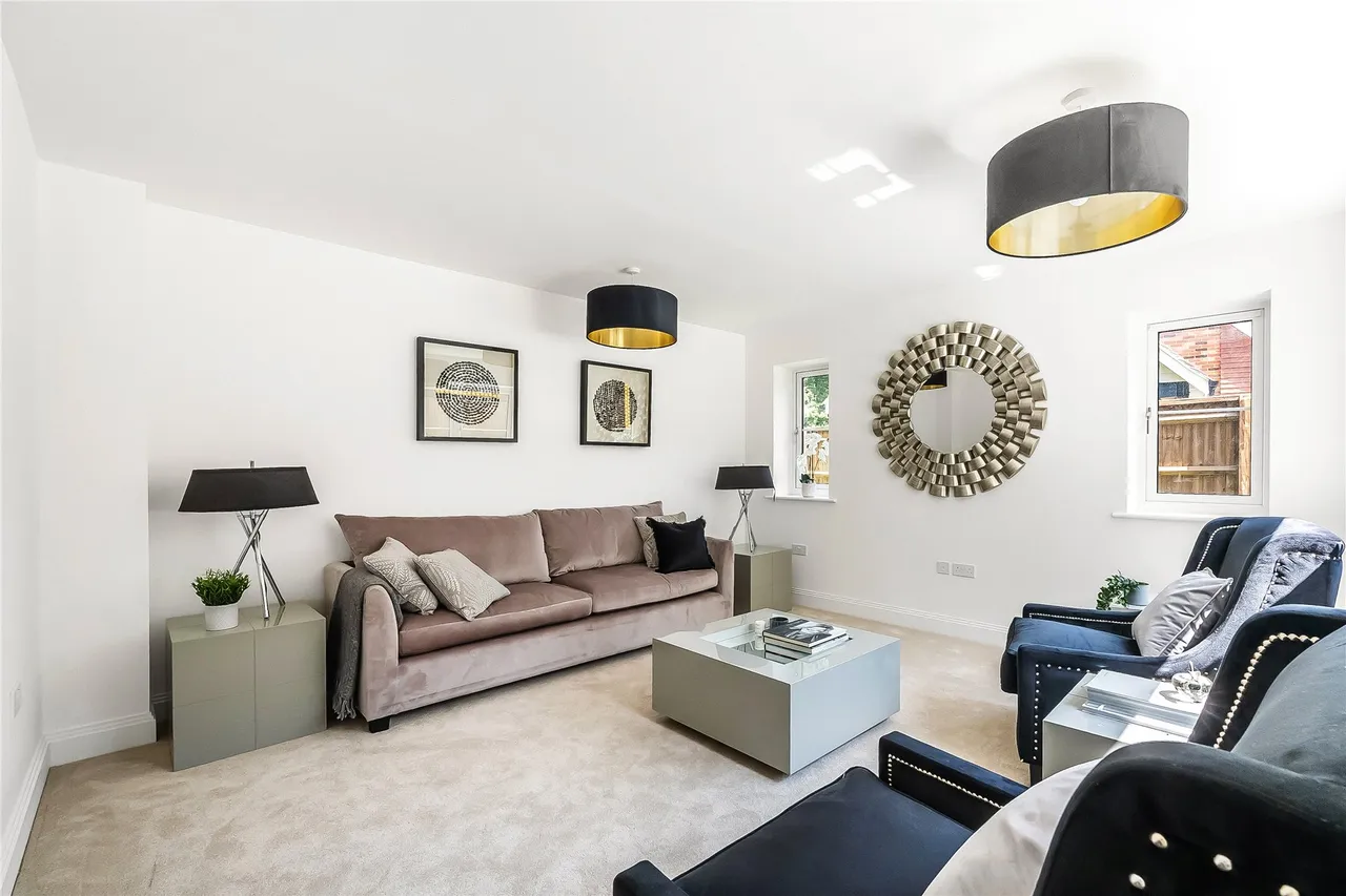 Ockford Road, Godalming, GU7, photo 5