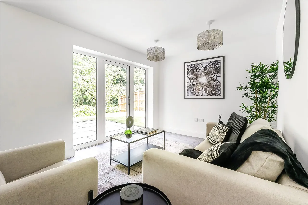 Ockford Road, Godalming, GU7, photo 7