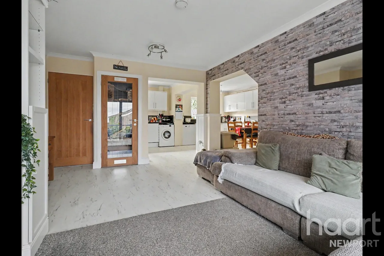 Primrose Court, Cwmbran, NP44, photo 5
