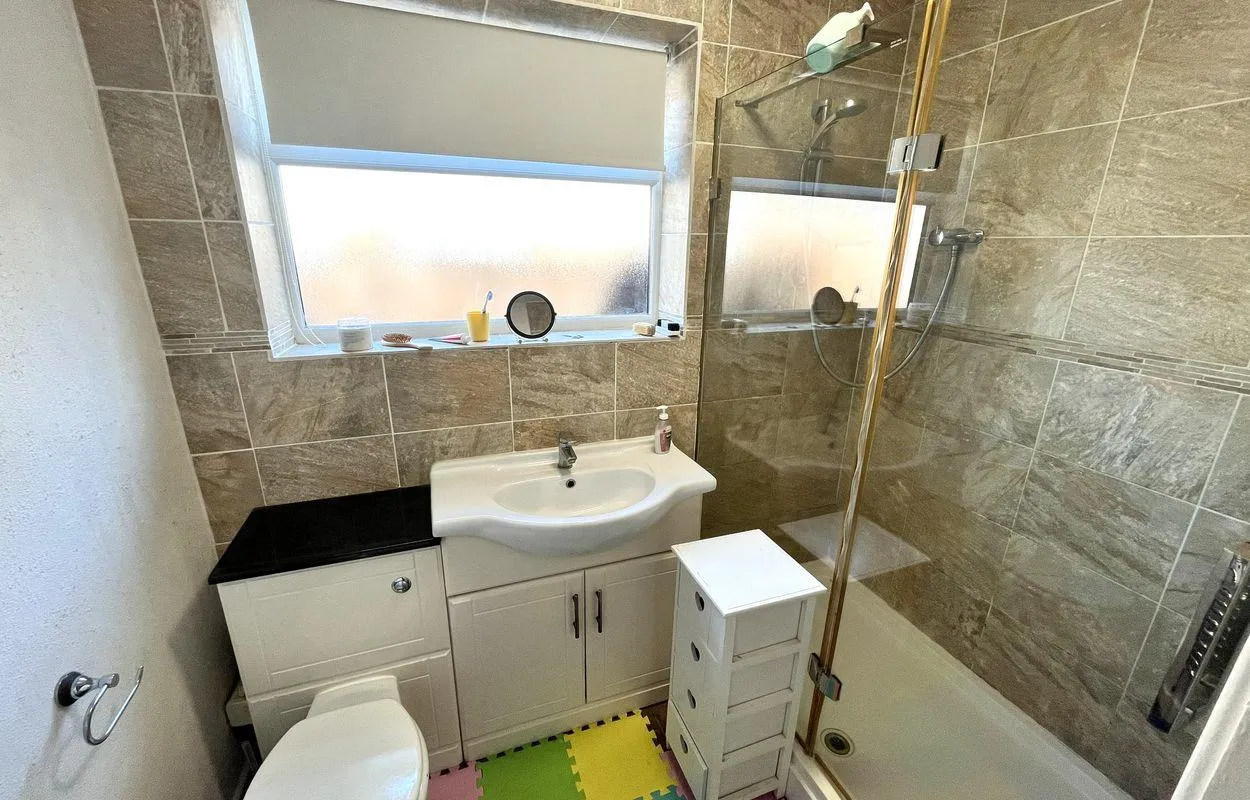 Ulverscroft Road, Loughborough, LE11, photo 9