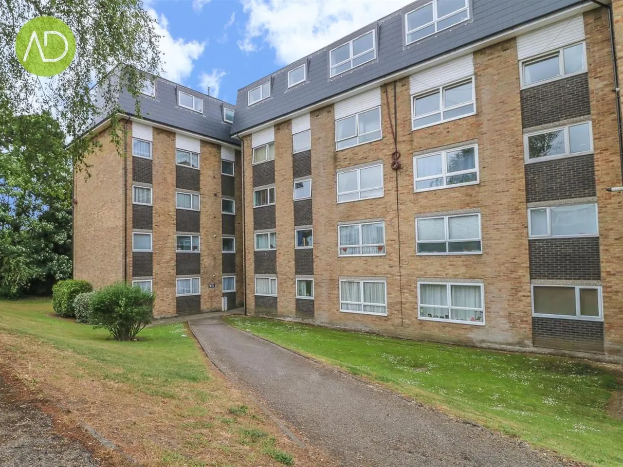 Lampits, Hoddesdon EN11 8EF, photo 11