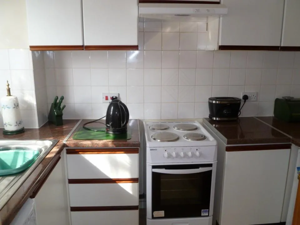 Hadrians Court, Fletton, PE2, photo 5