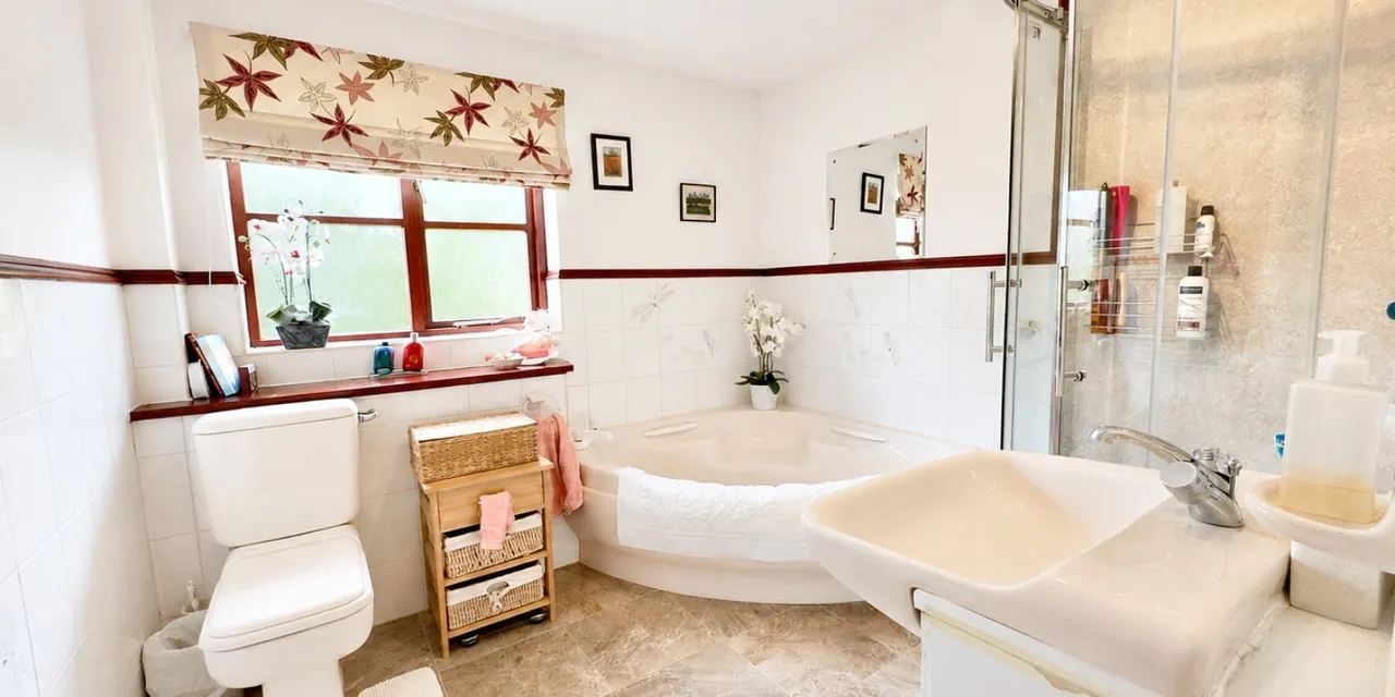 Telegraph Road, Heswall, CH60, photo 22