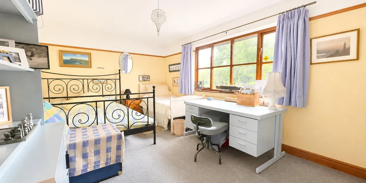 Telegraph Road, Heswall, CH60, photo 17