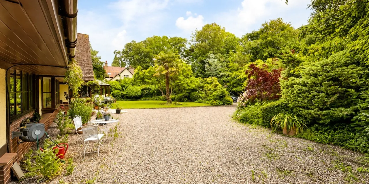 Telegraph Road, Heswall, CH60, photo 29
