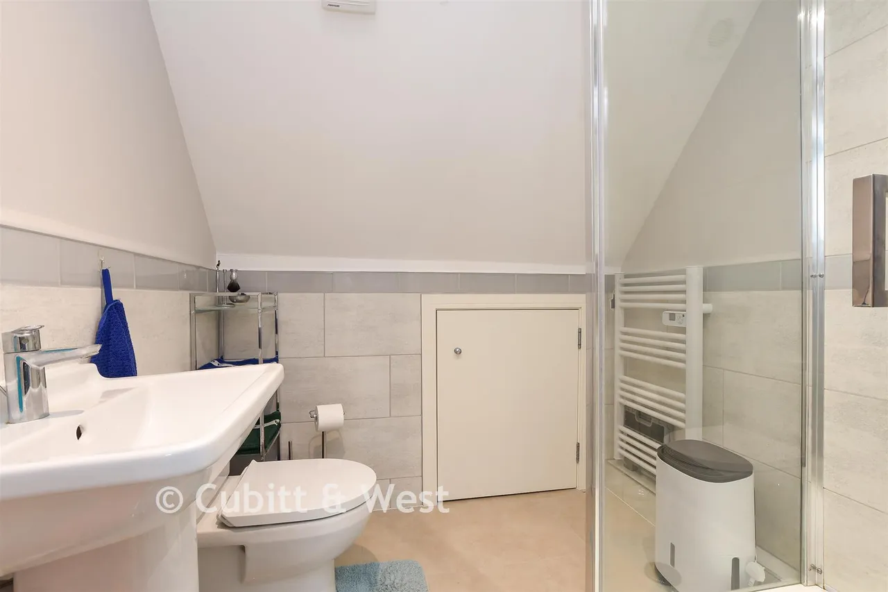 Ansell Road, Dorking, RH4, photo 7