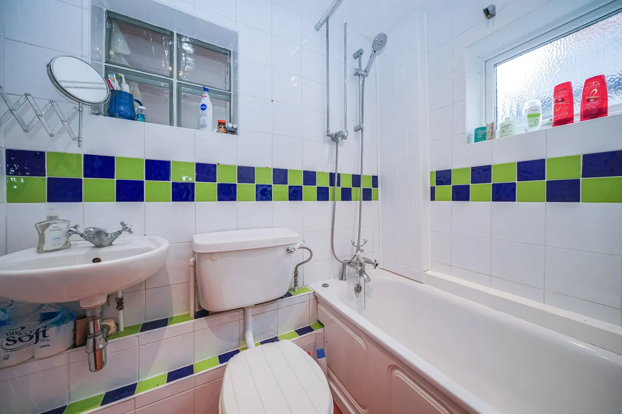 Brook Street, Aston Clinton, HP22, photo 9